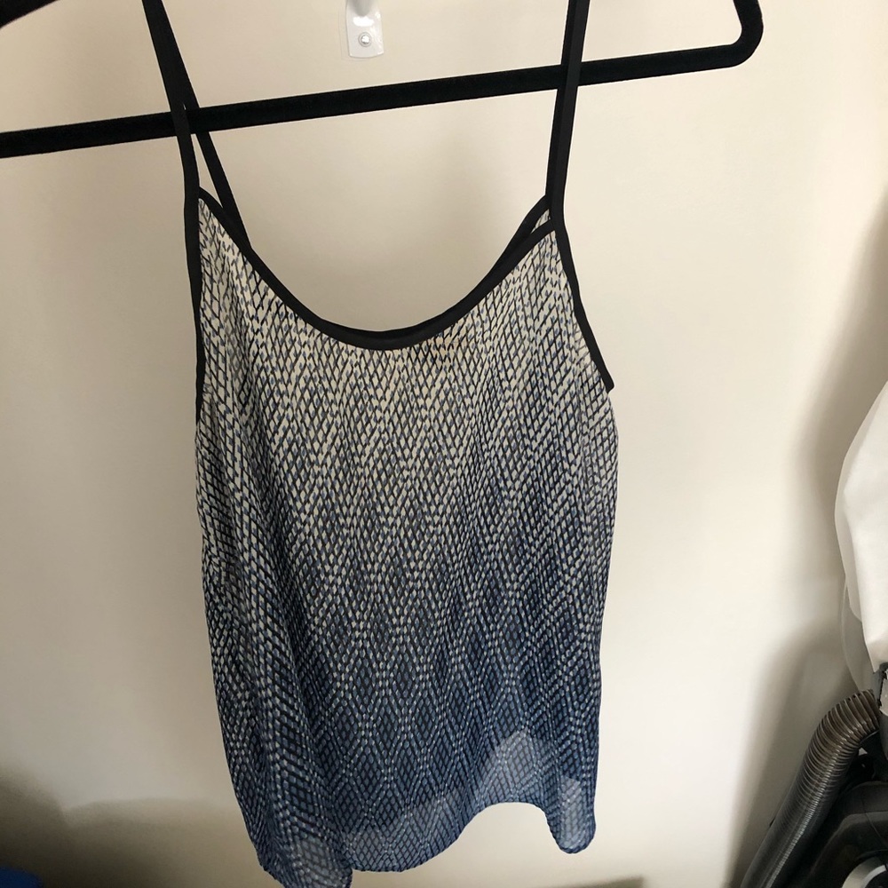 Top shop tank